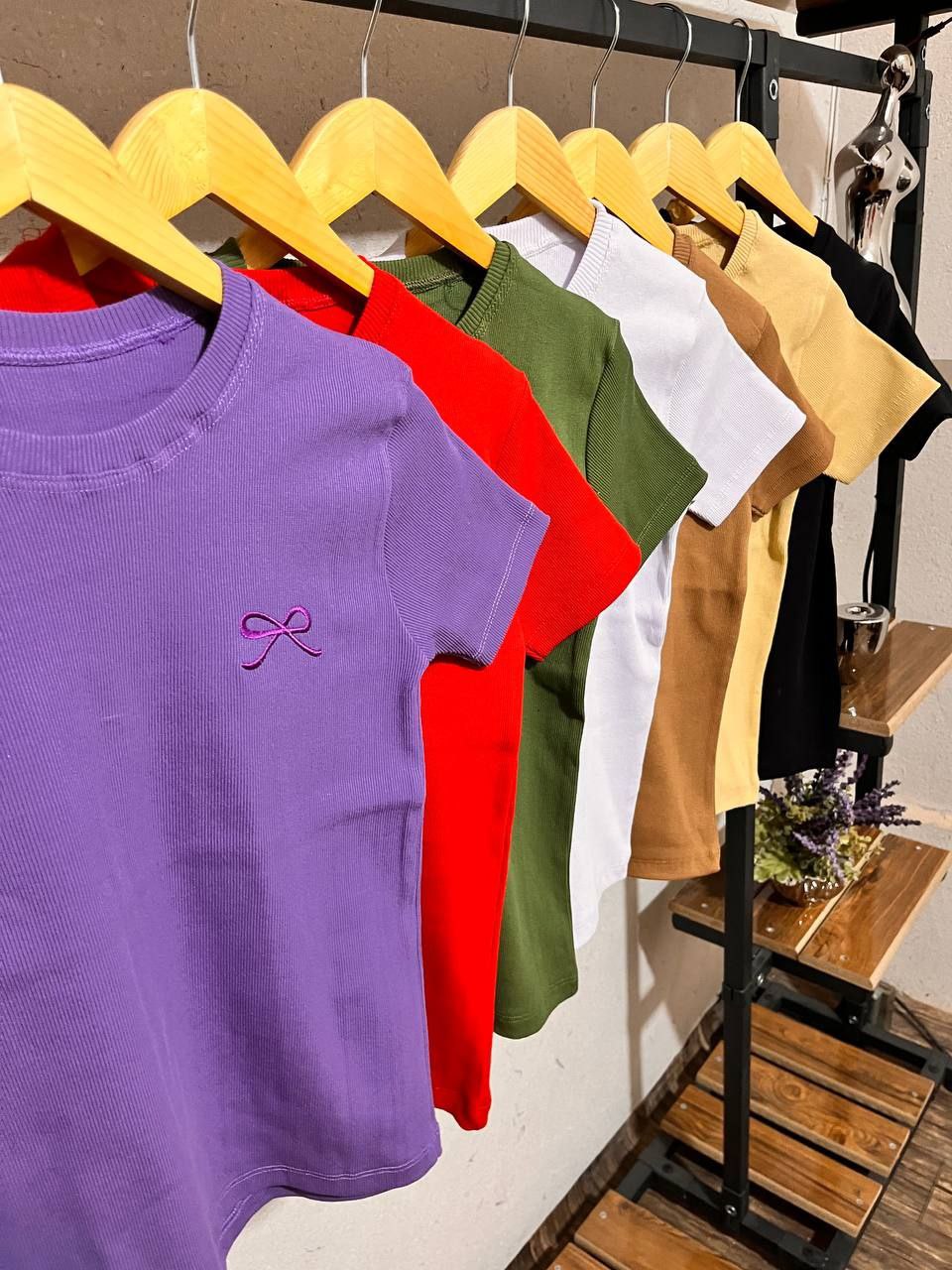 تیشرت گلدوزی کبریتی👚 طرح پاپیون🎀