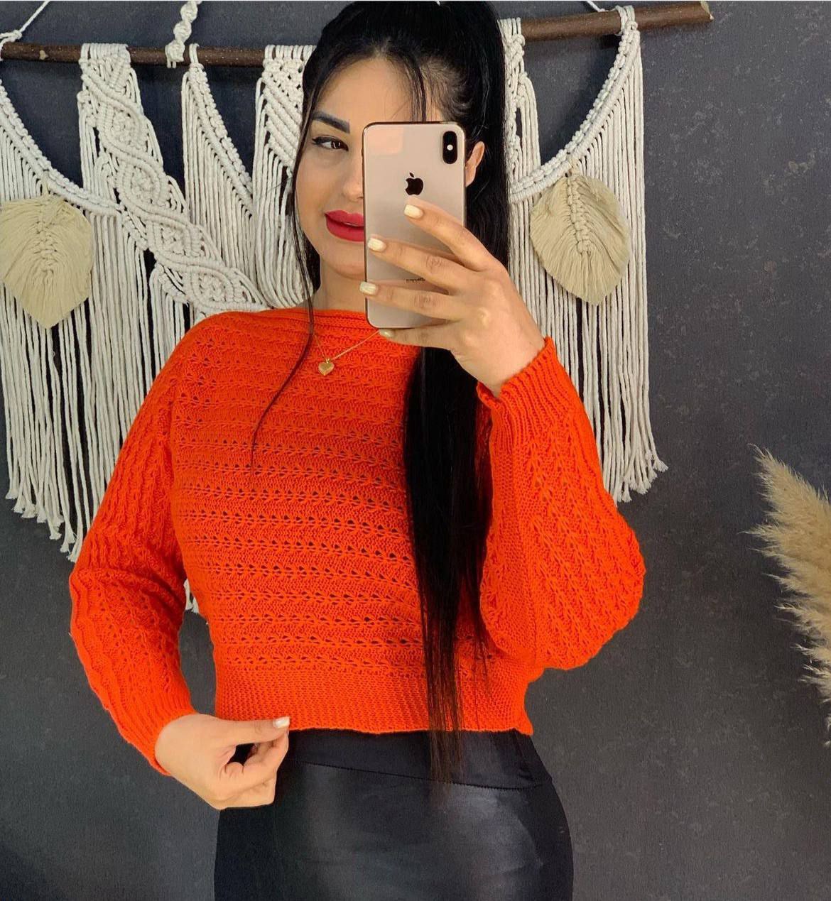 کراپ بافت فندقی آستین بلند